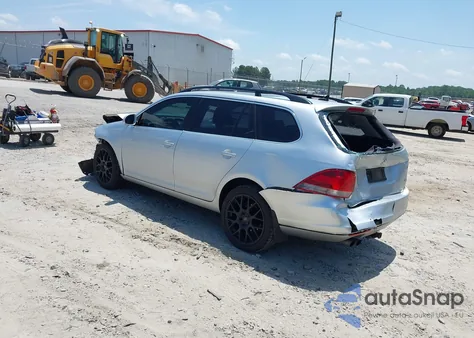 2012 Volkswagen Jetta Sportwagen 2.0L Tdi from USA, damaged, VIN 3VWPL7AJ3CM665981